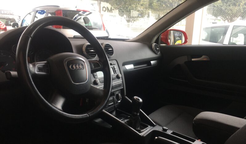 Audi A3 Ambiente 1.6Tdi 105Cv 3P lleno