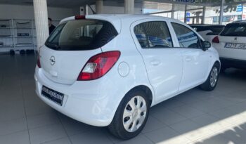 Opel Corsa CMon 1.4G  90cV 5P lleno