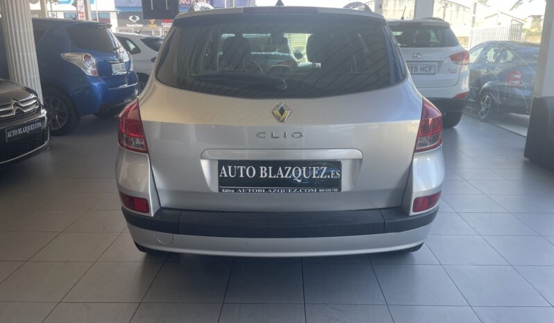 Renault Clio Grand Tour 1.5Dci 88Cv Dynamic 5P lleno